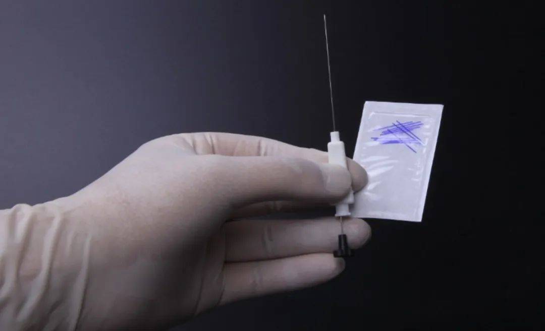 f5c37e52d15d4e6f94b40a05703c5be1